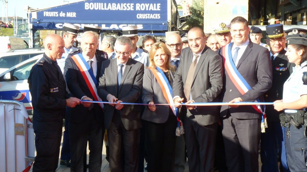 Inauguration des Rencontres de la Sécurité qui se sont tenues cette année sur le parvis de l'Hôtel de Ville (Photo Michel Caire)