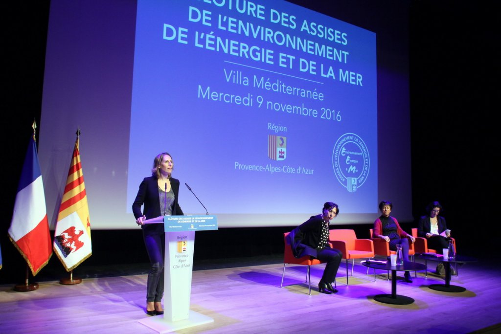 Maud Fontenoy a ouvert à la Villa Méditerranée les Assises de l'Environnement, de l'Energie et de la Mer (Photo Robert Poulain)