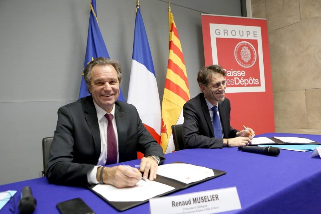 Renaud Muselier, Président délégué en charge de la coordination des politiques régionales et des fonds européens et Richard Curnier, Directeur régional de la Caisse des Dépôts et Consignations au terme de la signature de la convention de partenariat (Photo Pierre CIOT)