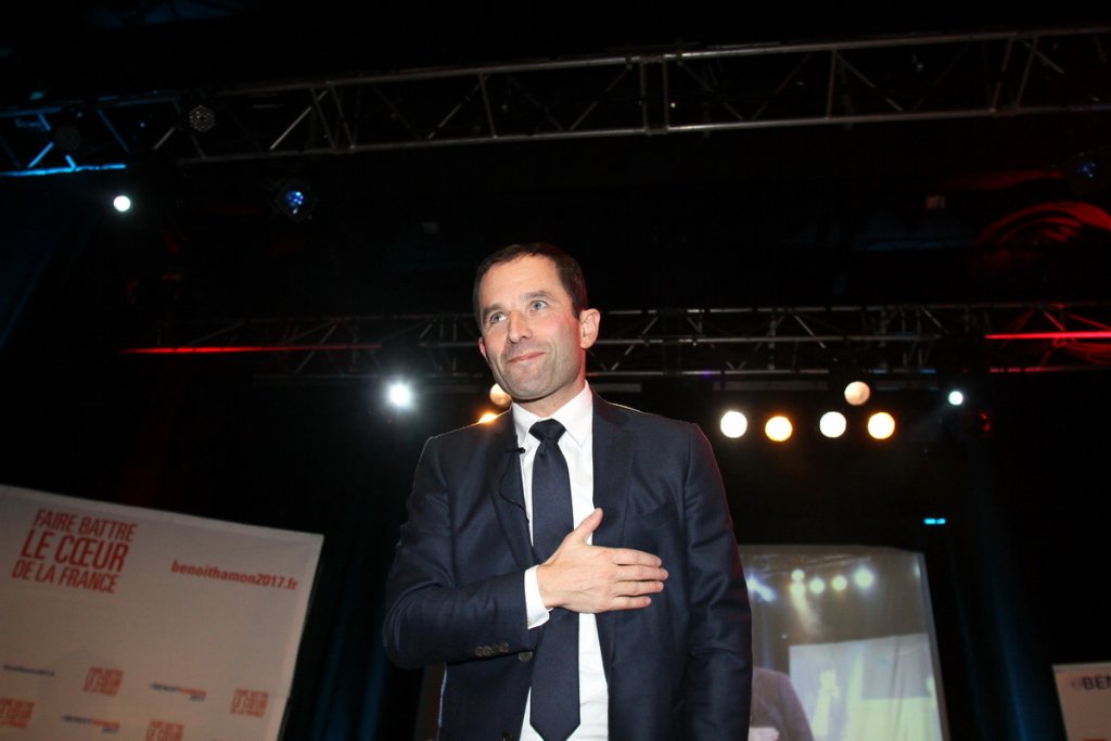 Benoît Hamon devient le candidat officiel du Parti socialiste à la présidentielle. Selon une totalisation partielle, sur 1 101 180 votants, il récolte 58,65% des votes contre 41,35% pour Manuel Valls (Photo Robert Poulain)