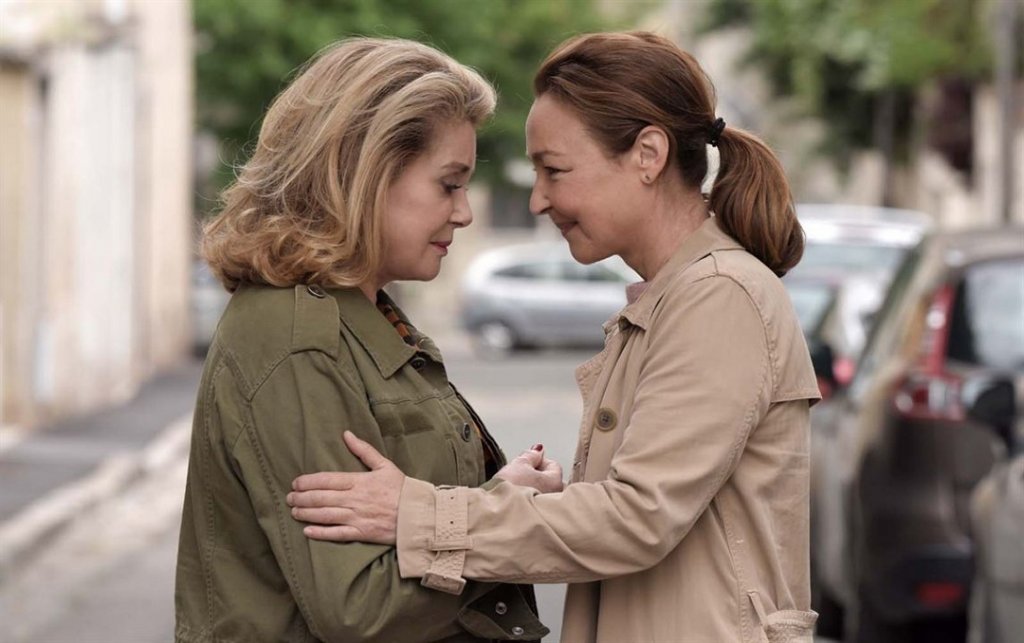 Catherine Deneuve et Catherine Frot dans "sage Femme"