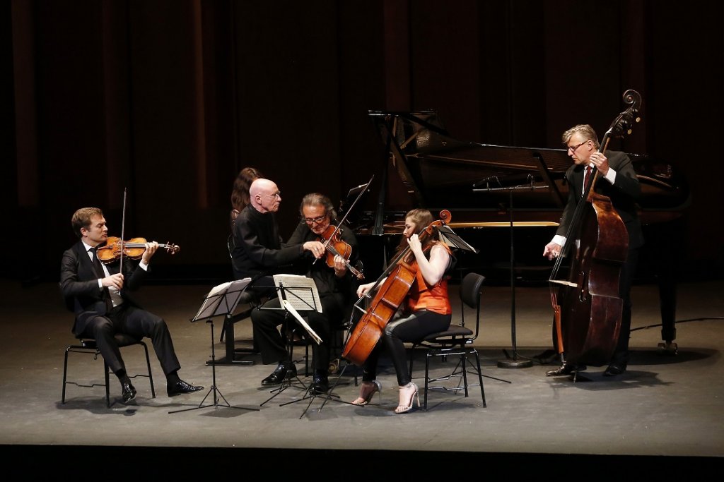 Un quintette de luxe pour donner « La Truite » de Schubert sur la scène du Grand Théâtre de Provence. (Photo Caroline Doutre)