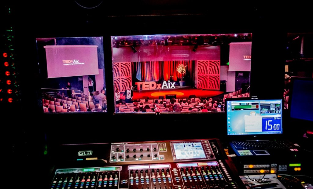 La scène de TEDx AIX (Photo Anthony Mouquet)