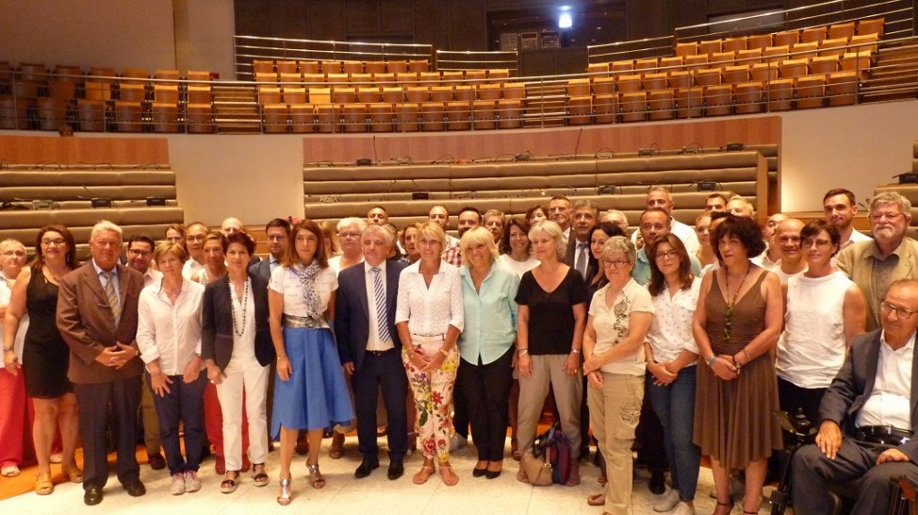 C'est au sein de l'Hémicycle du département que le Cold a été lancé par la présidente Martine Vassal et en présence de nombreux élus et associations concernées (Photo Patricia Maillé-Caire)