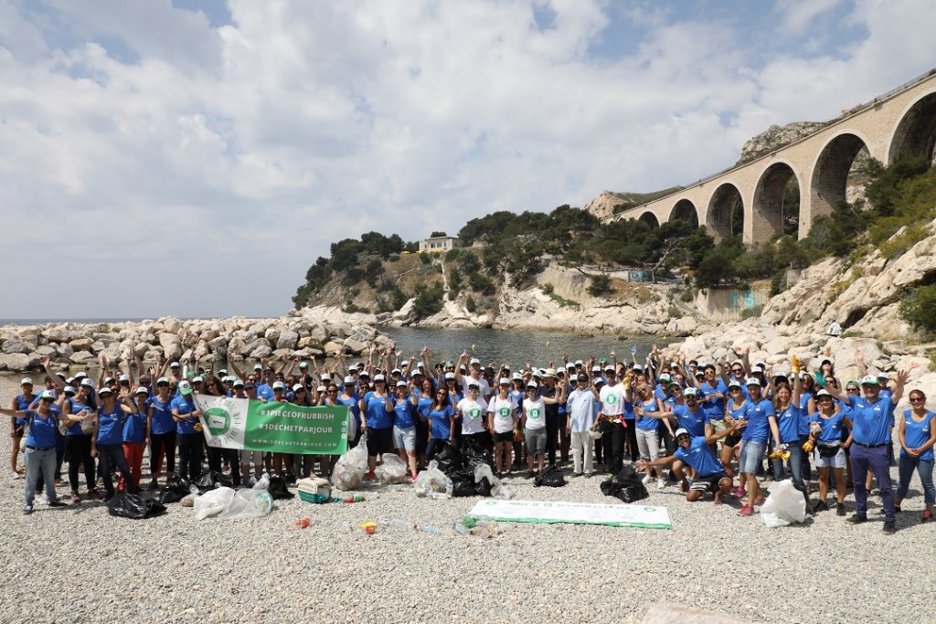 Quelque 150 collaborateurs du siège Ricard à Marseille ont participé au "Responsib’All Day" à Corbières (Photo D.R.)