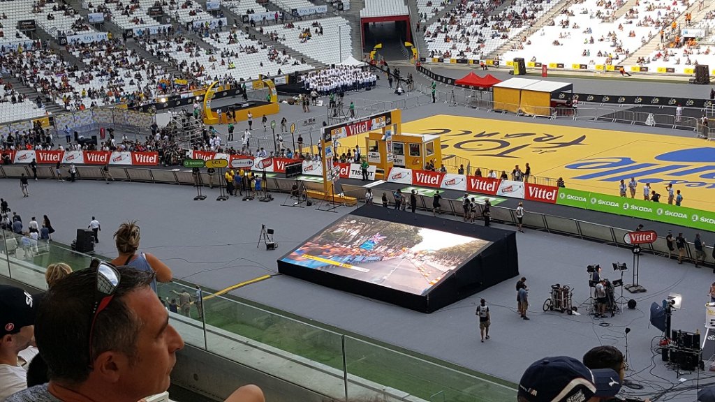 Le contre-la-montre à l'Orange Vélodrome (Photo J.P.)