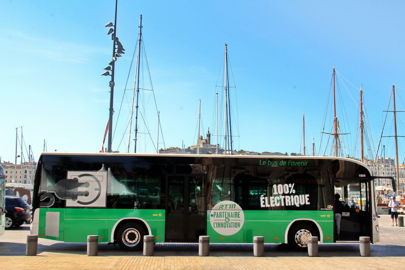 Le bus électrique lors de sa mise en service en juin 2016 (Photo Robert Poulain)