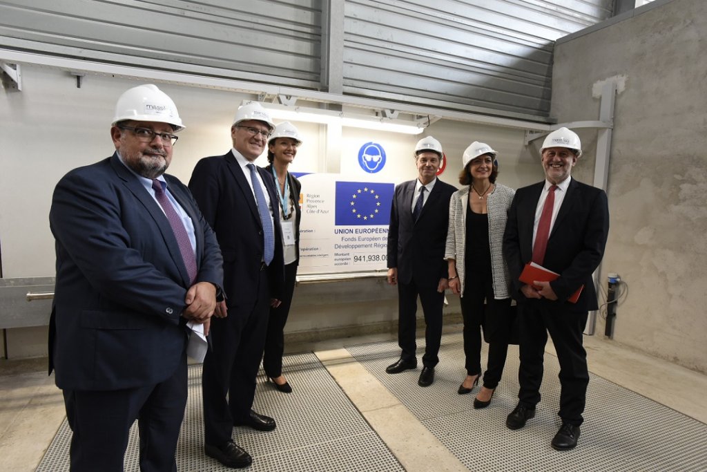 De gauche à droite, Jean-Marc Forneri , Président du Conseil de Surveillance du GPMM, Jean-Bernard Lévy, PDG d’EDF, Laure-Agnès Caradec, présidente d'Euroméditerranée, Renaud Muselier, Président de la région Paca, Sylvie Jehanno, Directrice Générale de Dalkia, Bruno Lechevin, Président du Conseil d’Administration Ademe (Photo : Jean-Pierre Garufi)