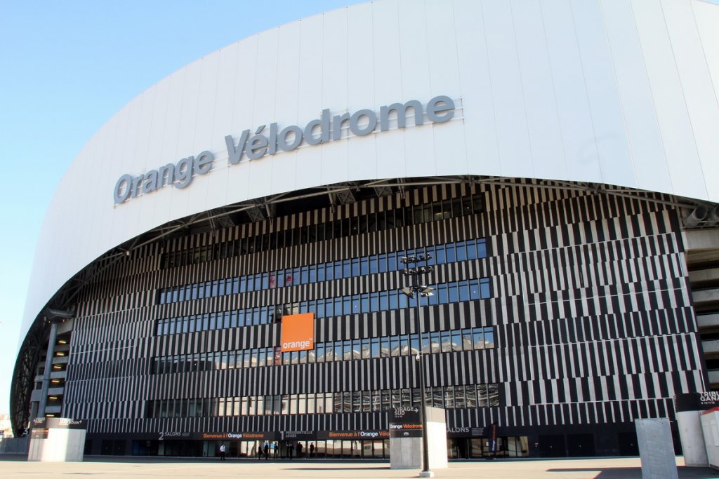 Après l'Orange Vélodrome, le groupe Orange devient le partenaire majeur de l'OM (Photo Robert Poulain))