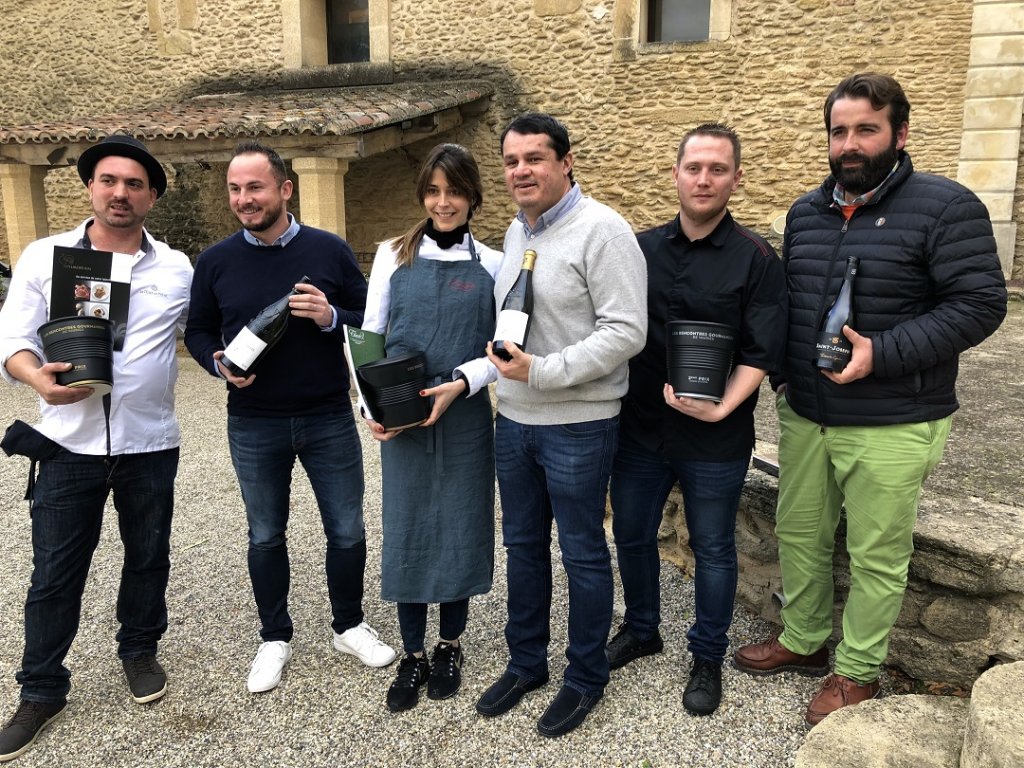 De g. à dr. : Grégory Brousse et Julien Bréchet, Charlotte Crousillat et Laurent Bréchet, Clément Charlier et François Grenier. (Photo M.E.)