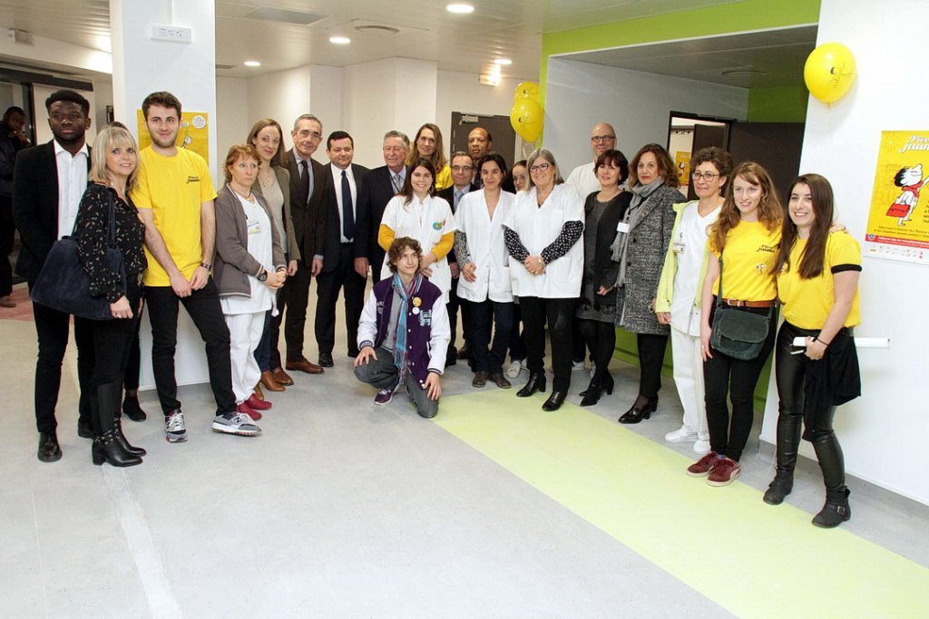 Le lancement 2018 des pièces jaunes a eu lieu à l'issue de la visite des nouvelles urgences pédiatriques de la Timone à Marseille (Photo Robert Poulain)