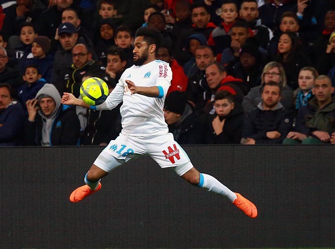 Jordan Amavi a mieux défendu en deuxième mi-temps (Photo Laurent Saccomano/Wallis.fr)