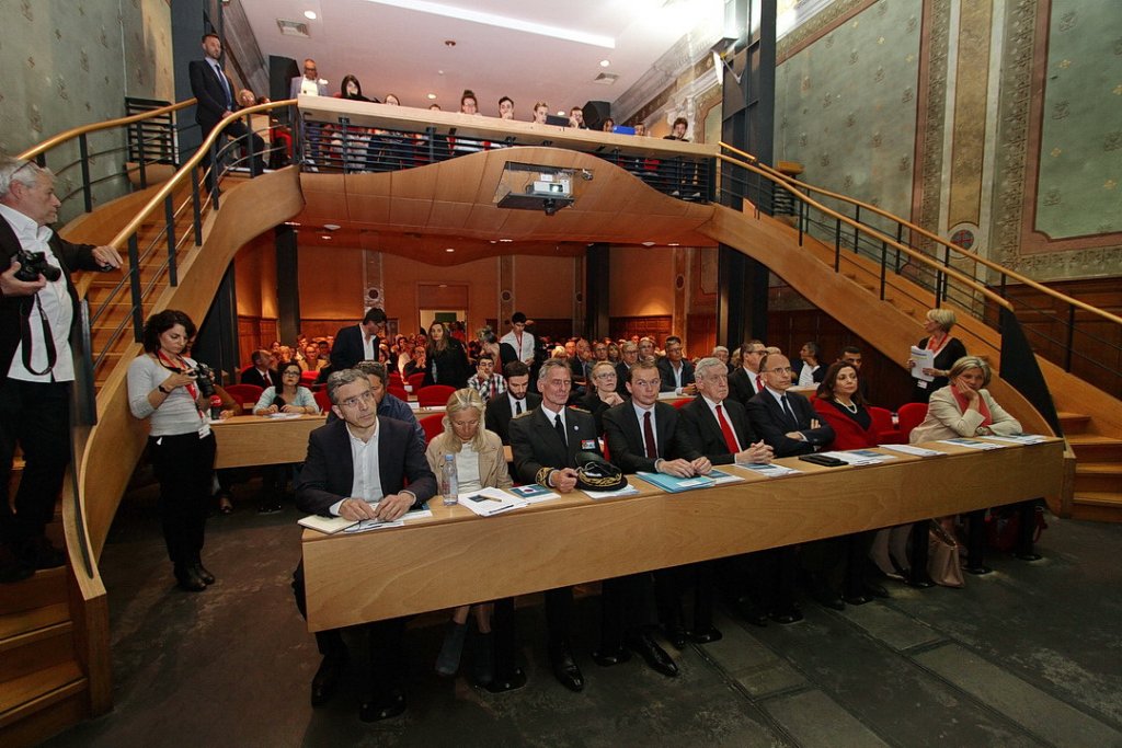 La première manifestation publique de "Nouveau Cap", le think tank incubé par le Medef Paca s'est tenu au sein Sciences Po Aix-en-Provence (Photo Robert Poulain)