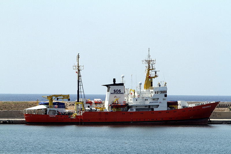 L'Aquarius navire de SOS Méditerranée lors de son escale à Marseille (Photo Robert Poulain)