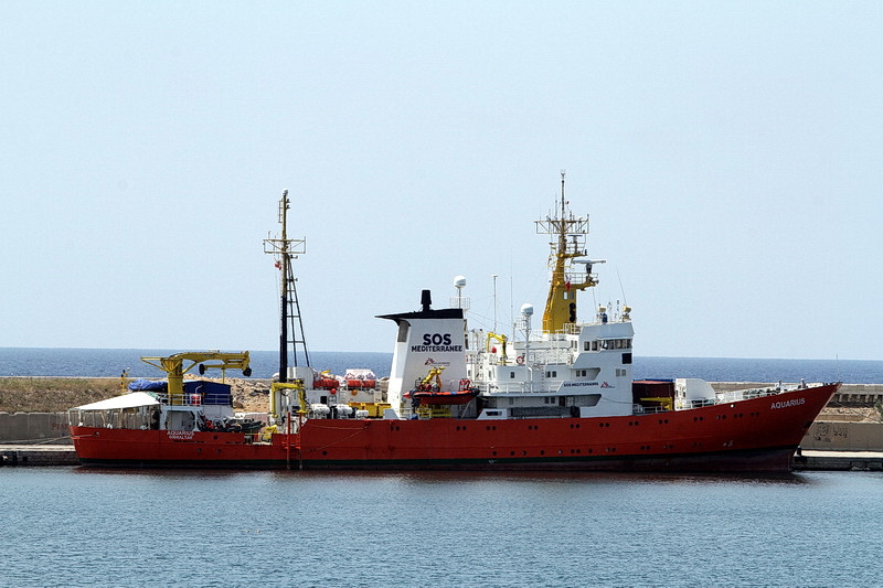 L'aquarius à Marseille, son port d'attache (Photo Robert Poulain)