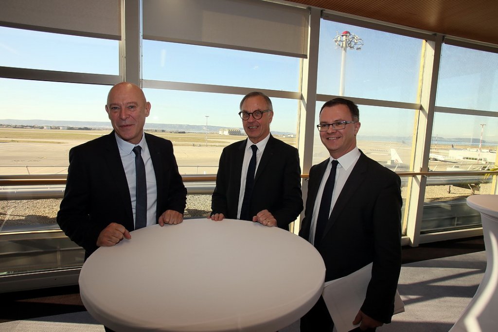 Philippe Bernand, Jean-Paul Ourliac et Julien Boullay viennent de présenter le le bilan 2018 et les perspectives 2019 de l'Aéroport Marseille-Provence (Photo Robert Poulain)