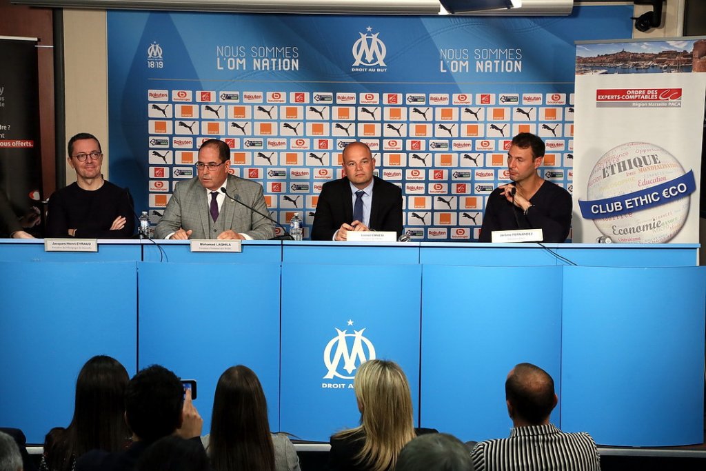 Jacques-Henri Eyraud, Mohamed Laqhila, Lionel Canesi et Jérôme Fernandez ont participé à un débat sur "Sport, Éthique et Entrepreneuriat" (Photo Robert Poulain)