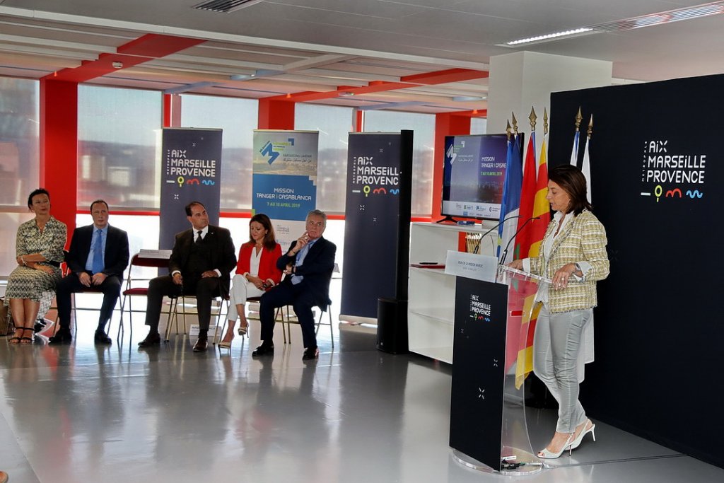 Martine Vassal dresse le bilan de son déplacement au Maroc en présence de Younes Dirhoussi, consul général du Maroc, le député Mohamed Laqhila, Lamiae Benmakhlouf, directrice générale du Technopark de Casablanca et Jean Roatta en charge de l'international (Photo Robert Poulain)