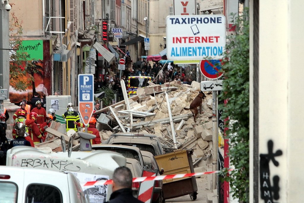 Le 5 novembre 2018 un immeuble de la rue d'Aubagne à Marseille s'effondre. Huit personnes ont perdu la vie (Photo Robert Poulain)