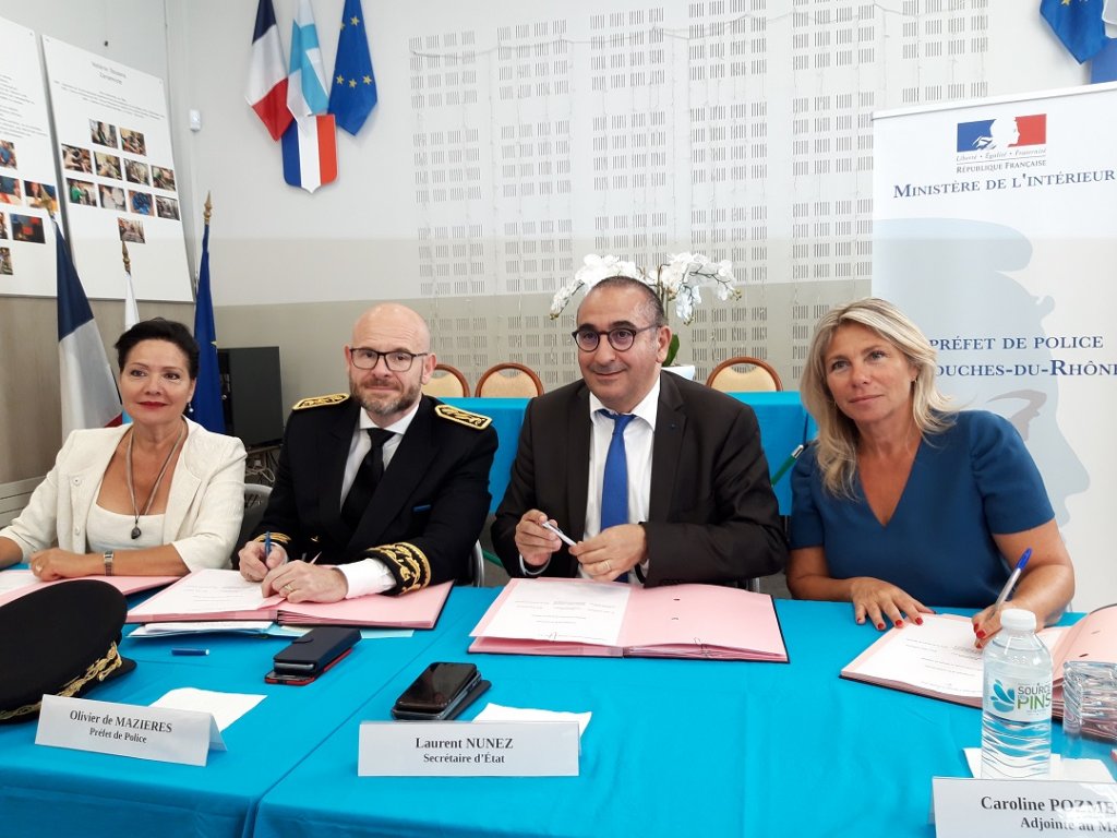 Signature du protocole d'installation de la CMER en présence de Lisette Narducci - Olivier de Mazières, préfet de police des Bouches-du-Rhône - Laurent Nuñez - Caroline Pozmentier (Photo Mireille Bianciotto)