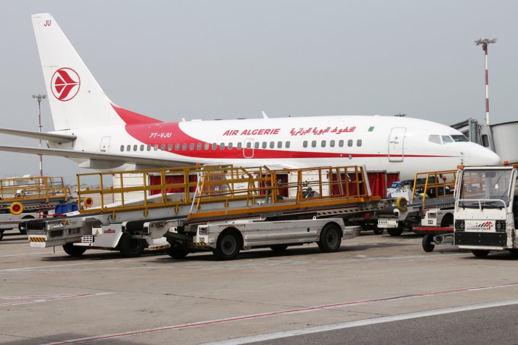 Air Algérie sur le tarmac de l'Aéroport Marseille Provence (Photo Philippe Maillé)