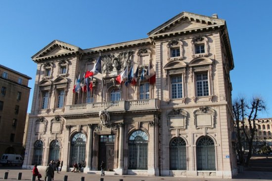 La mairie de Marseille si convoitée... (Photo Philippe Maillé)