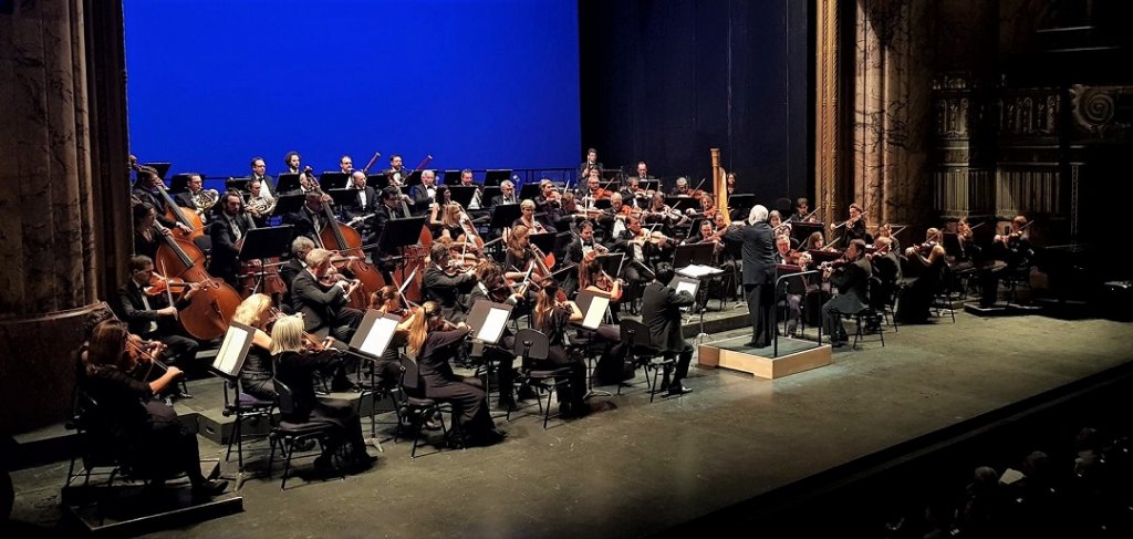 L'Orchestre philharmonique de Marseille dirigé par Lawrence Foster (Photo P.G.)