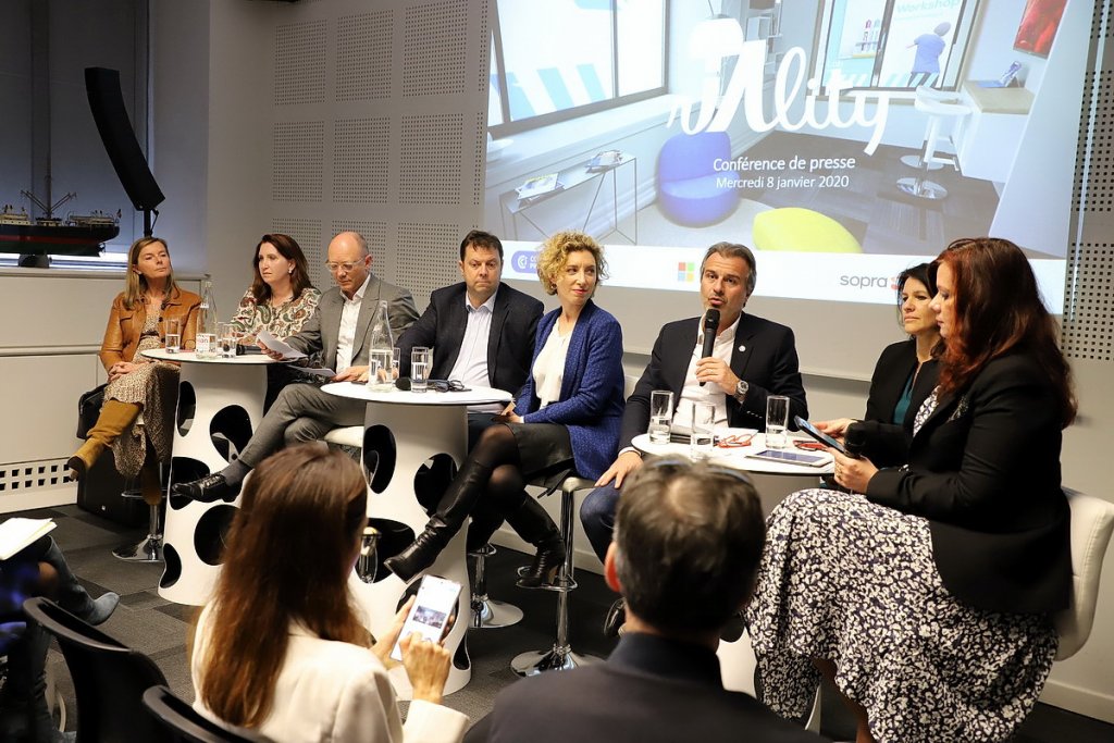 C'est à la CCIAMP sise au Palais de la Bourse de Marseille que Jean-Luc Chauvin et ses partenaires ont présenté Le laboratoire rIAlity (Photo Robert Poulain)