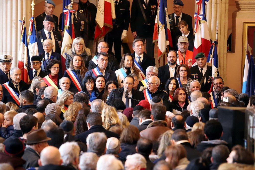 Commémoration des rafles dans le hall de l'Opéra de Marseille (Photo Robert Poulain)