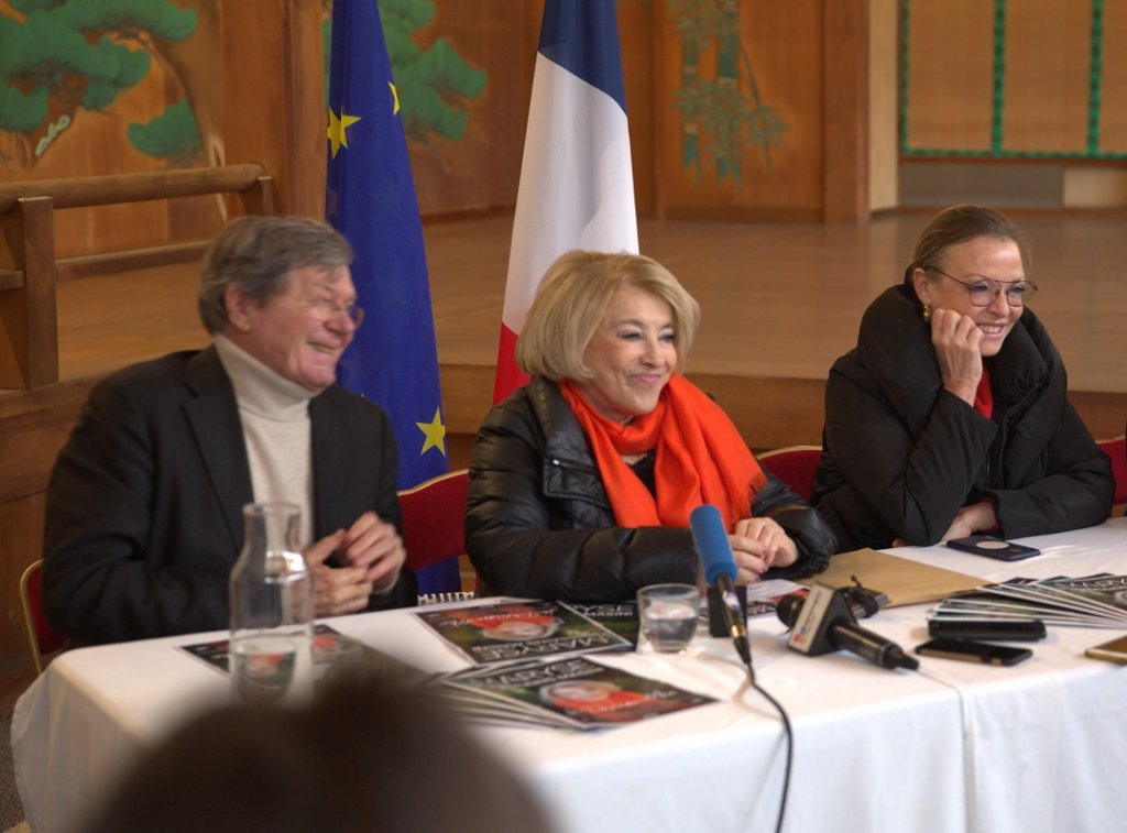 Maryse Joissains-Masini entourée de Gérard Bramoulé et Sophie Joissains (Photo D.R.)