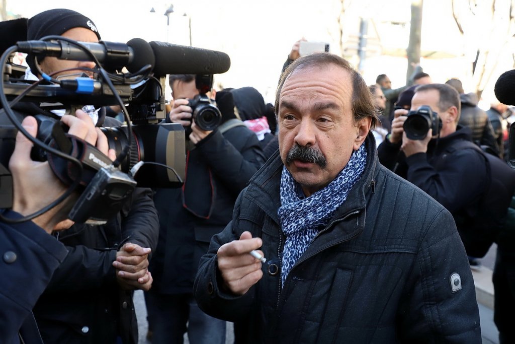 Philippe Martinez, secrétaire général de la CGT était à Marseille en tête du cortège de la manifestation contre la réforme des retraites (Photo Robert Poulain)