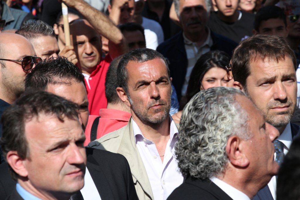 Pascal Chamassian au centre lors de la manifestation qui commémorait les 100 ans du génocide arménien le 24 avril 2015 (Photo archive Philippe Maillé)