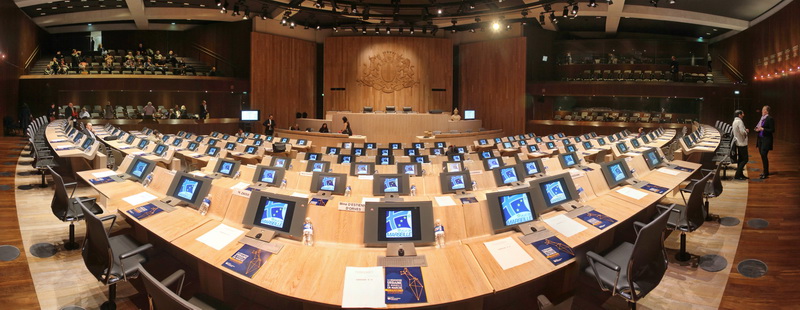 Hémicycle du conseil municipal de Marseille (Photo archive Robert Poulain)