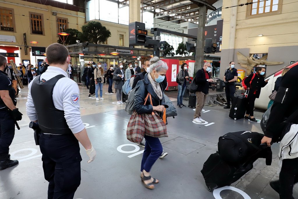 Gare Saint-Charles à Marseille ce matin (Photo Robert Poulain)