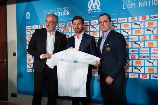 André Villas-Boas, lors de son arrivée à l’OM en mai 2019, entouré de Jacques-Henri Eyraud et Andoni Zubizarreta (Photo archive Guillaume Ruoppolo/Wallis.fr)