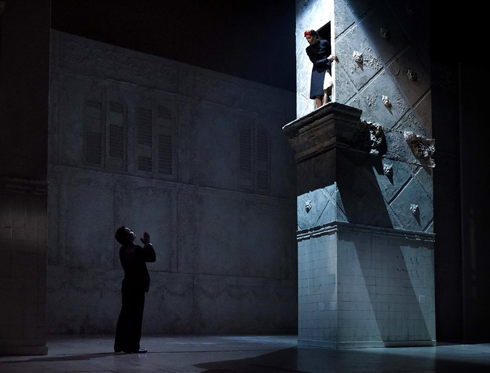 "Roméo et juliette" la scène du Balcon (Photo Comédie-Française)