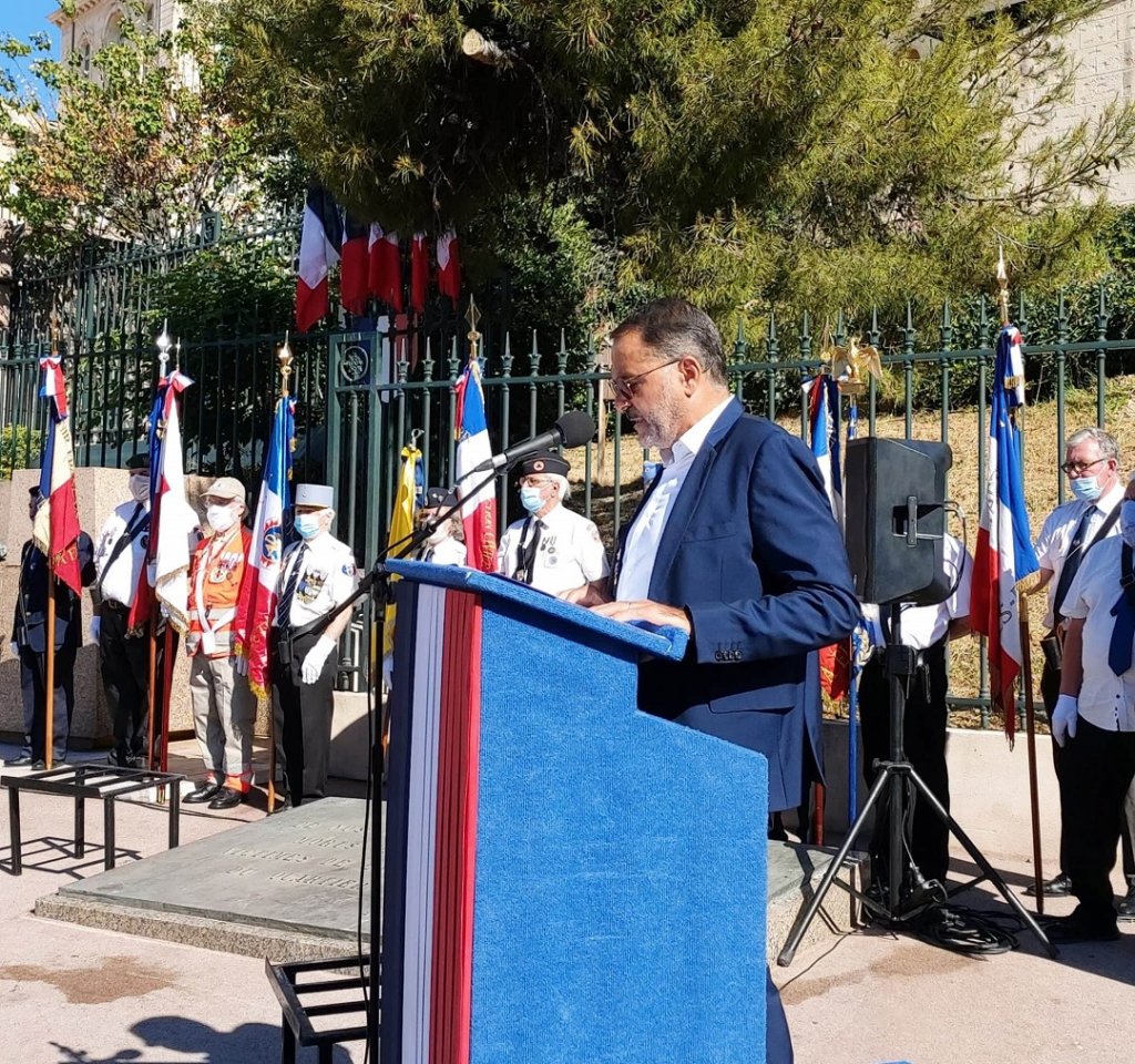 Bruno Benjamin rappelle les mot de Winston Churchill "Un peuple qui oublie son passé se condamne à le revivre" (Photo D.R./Crif)