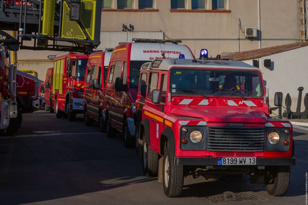 Le BMPM et le Sdis 13 offrent 10 véhicules et autres équipements de protection individuelle à la Beyrouth Fire Brigad (Photo MN/BMPM/Sionneau)