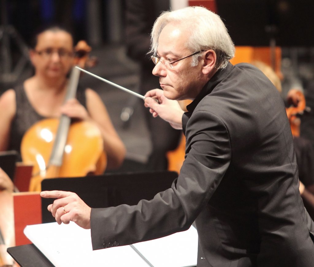 Le maestro italien Paolo Arrivabeni © Christian Dresse