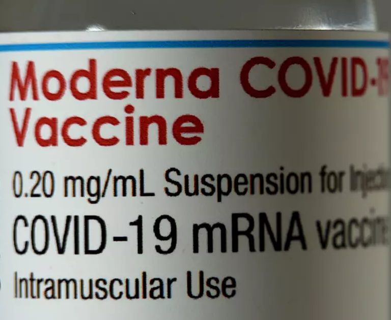 Le vaccin développé par le laboratoire Moderna est devenu ce vendredi 8 janvier le deuxième autorisé en France par la Haute autorité de santé ©DR/Moderna