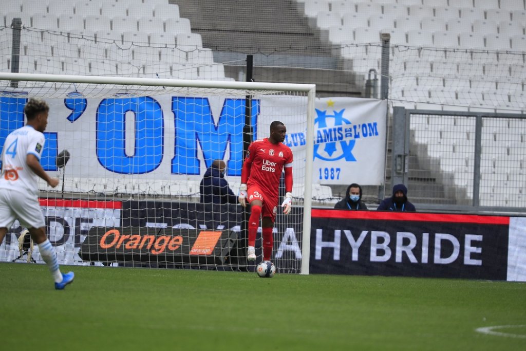 Steve Mandanda sera peut-être le deuxième gardien la saison prochaine (Photo Laurent Saccomano/Wallis.fr)