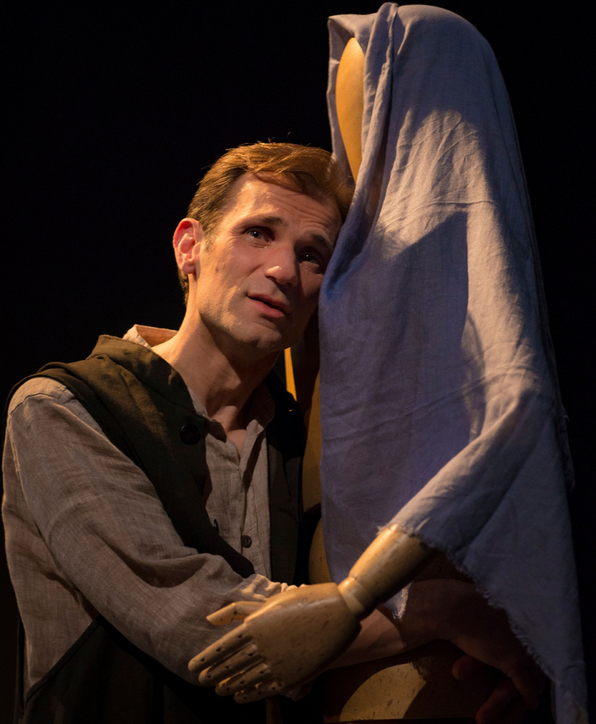 Grégory Gerreboo bouleversant Léonard de Vinci enfant (Photo Cyrille Valroff)