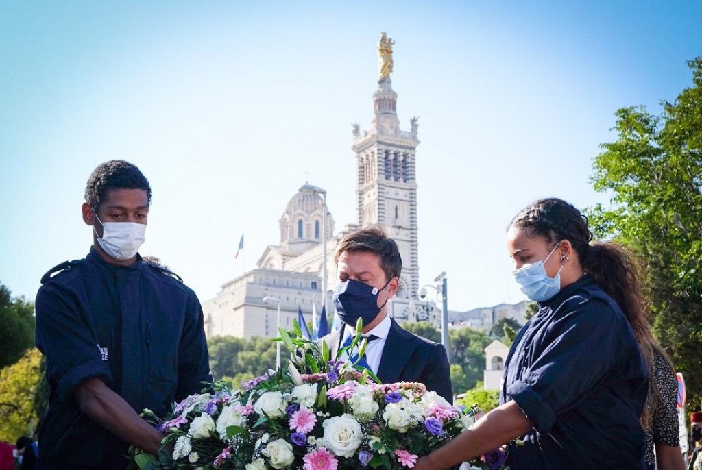 Dépôt de gerbe par le maire de Marseille, Benoît Payan ©ville de Marseille