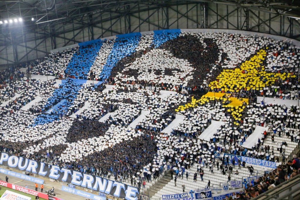 L’Orange Vélodrome a rendu un dernier et bel hommage à Bernard Tapie (Photo Maelis Baibche/Wallis.fr)