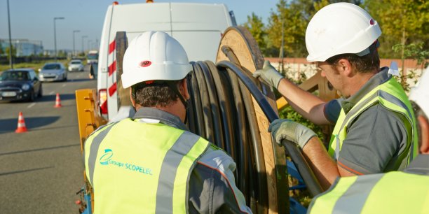 Spécialiste en l'installation et la maintenance de réseaux de télécommunication, la Scop Scopelec est menacée par la perte de gros contrats avec Orange. © Scopelec