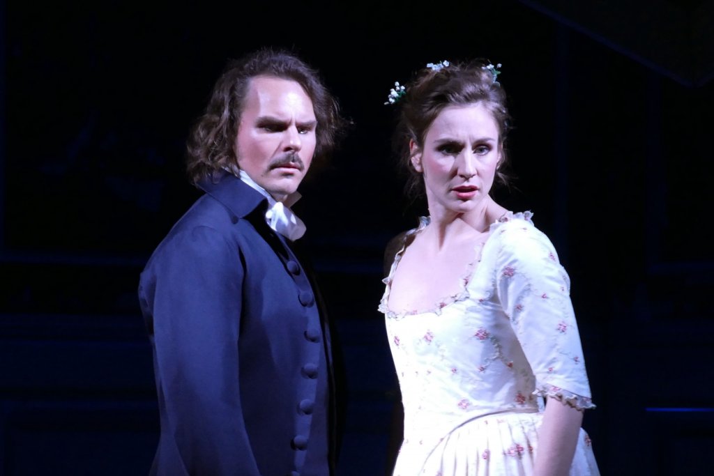 Werther et Charlotte, unis par un amour impossible… (Photo Christian Dresse)