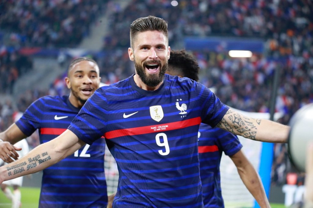 Retour gagnant pour Olivier Giroud qui égalise (Photo Laurent Saccomano/Wallis.fr)