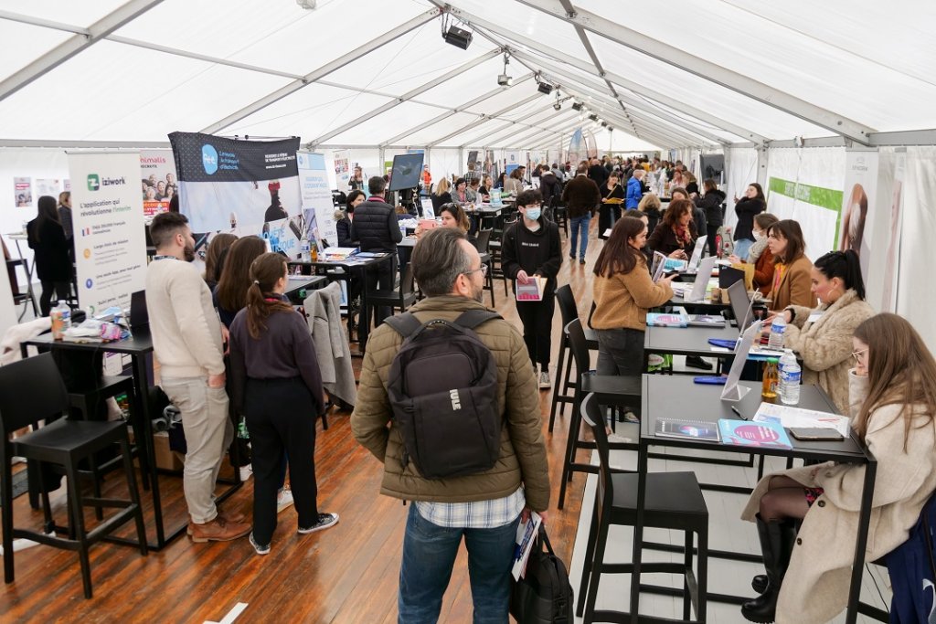 Au VDR quelque 1 200 candidats ont rencontré une centaine de recruteur s© agence Aglaé Events