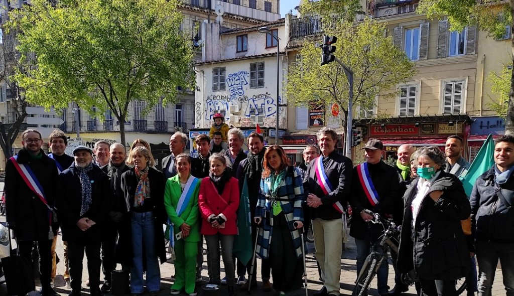 Réunis à Marseille des élus.es écologistes de Provence-Alpes-Côte d’Azur s'engagent pour Eric Jadot ©DR