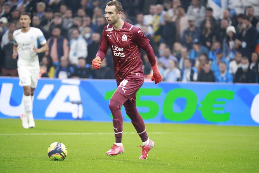 Pau Lopez a offert le premier but du match à Bouanga sur une faute de main. (Photo archives Laurent Saccomano/ Wallis.fr)